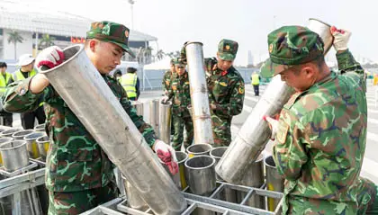 Cận cảnh giàn trận địa pháo hoa tại Mỹ Đình phục vụ đại hội đảng khóa XIV