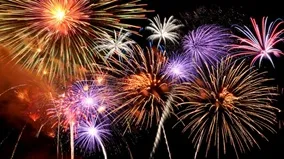 Bắn pháo hoa tầm thấp tại lễ kỷ niệm 200 năm Ninh Bình