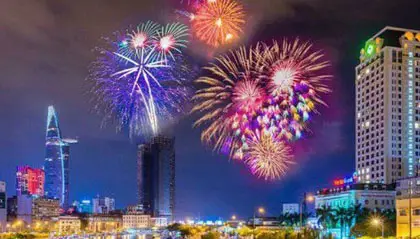 Truyền thống bắn pháo hoa vào dịp lễ 30/4 và 1/5 các tỉnh, thành