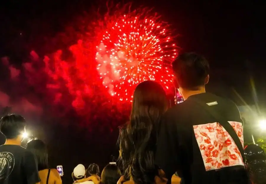 Đêm hội pháo hoa đáng nhớ tại Cần Thơ