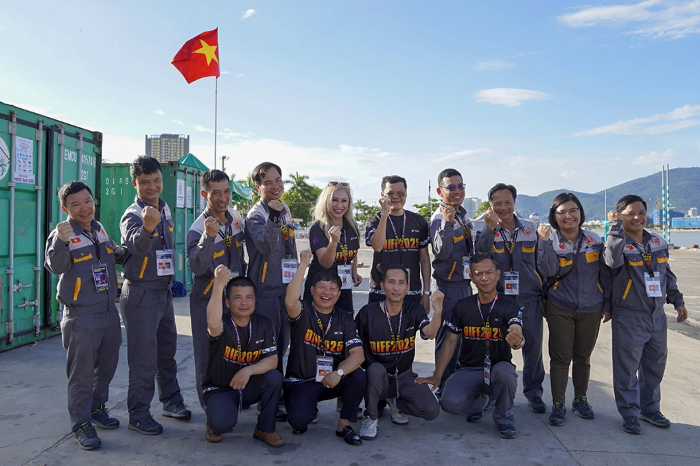 Đội pháo hoa Bộ Quốc phòng Việt Nam tại DIFF 2025