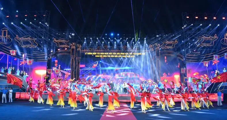 Hải Phòng dừng bắn pháo hoa ủng hộ đồng bào vùng lũ