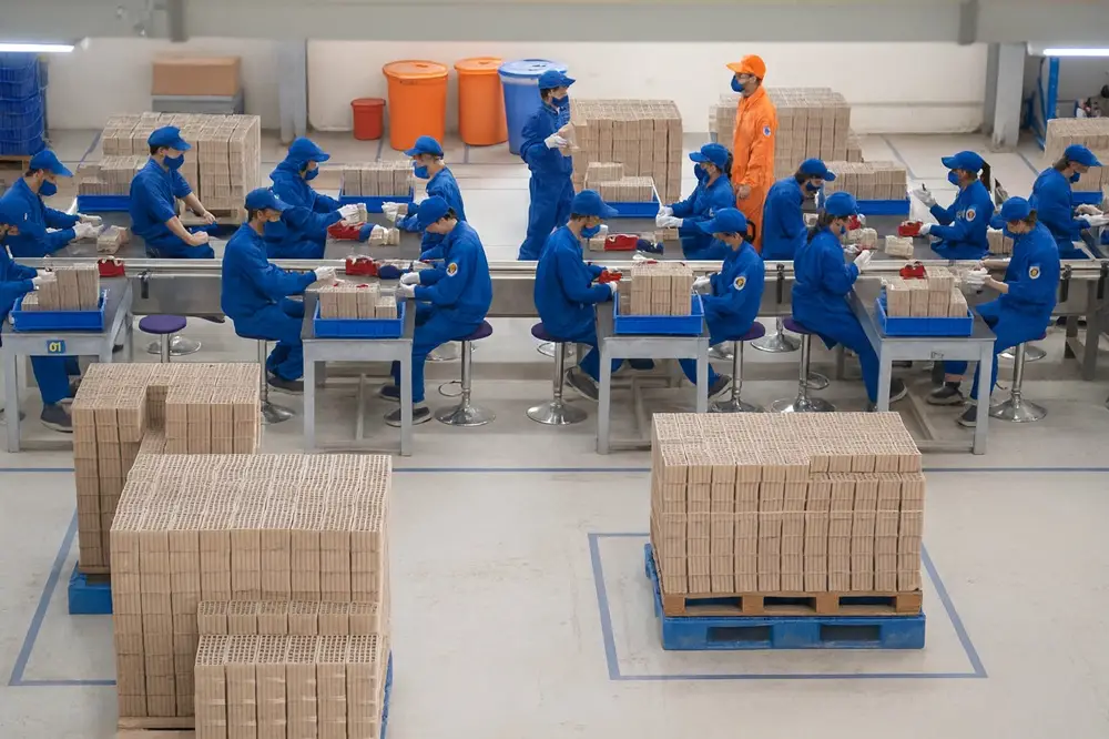 Z121 mở rộng sản xuất pháo hoa trên cả nước